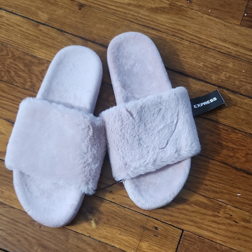 Express Soft Blush Furry Slides